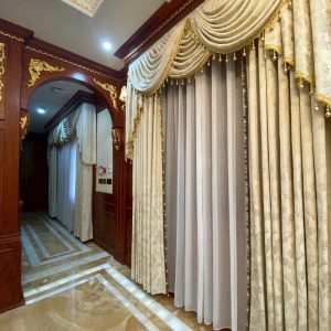 Rèm yếm cổ điển – Điểm nhấn sang trọng cho mọi không gian.